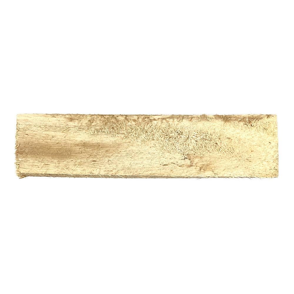 Amazon.co.jp: カインズ(CAINZ) 広葉樹薪 小割タイプ (約)23cm